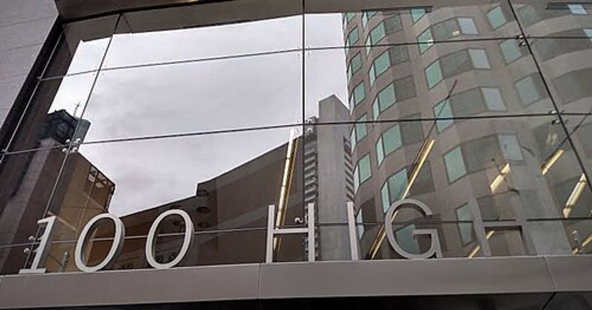 Flexible Workspace Surge in Boston Defies Traditional Office Slump