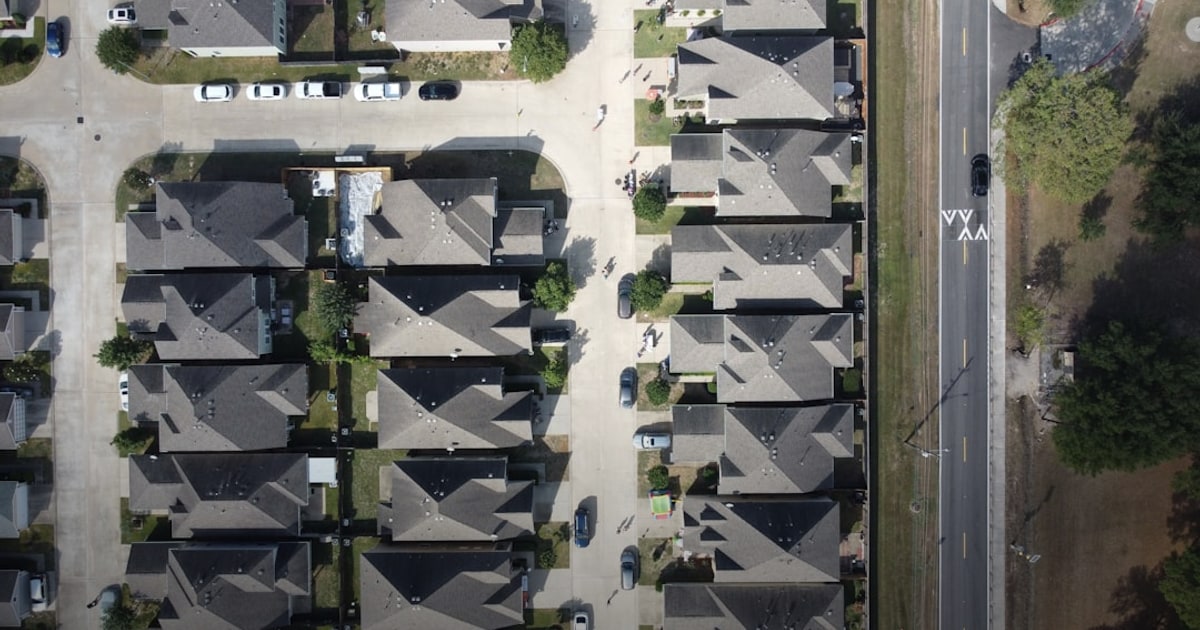 Mesa West Provides $81M Loan for Houston-Area Townhome Renovation