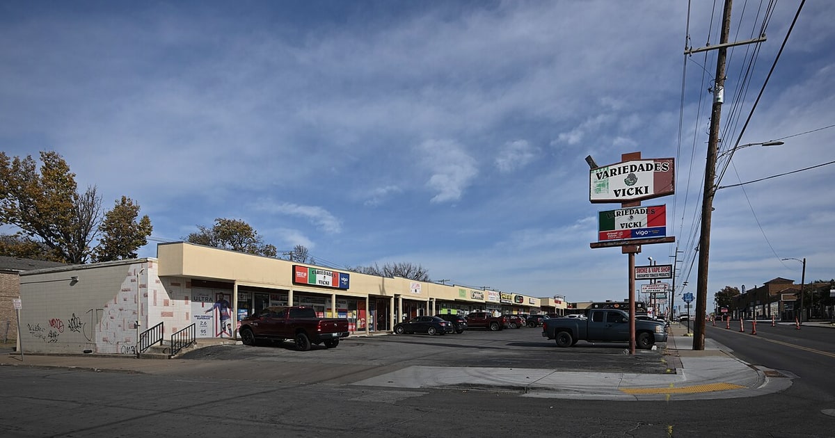 Off-Price Retailers Circle Saks Off 5th Store Closures in Strategic Land Grab